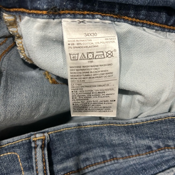 OLD NAVY • Men Slim Jeans • 34 x 30 - Picture 5 of 5